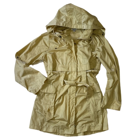 Joan Rivers Jackets & Blazers - Joan Rivers Trench Coat Rain Coat Belt Removable Hood Buff/Yellow/Tan | Size XS